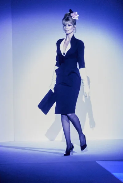 Look 17